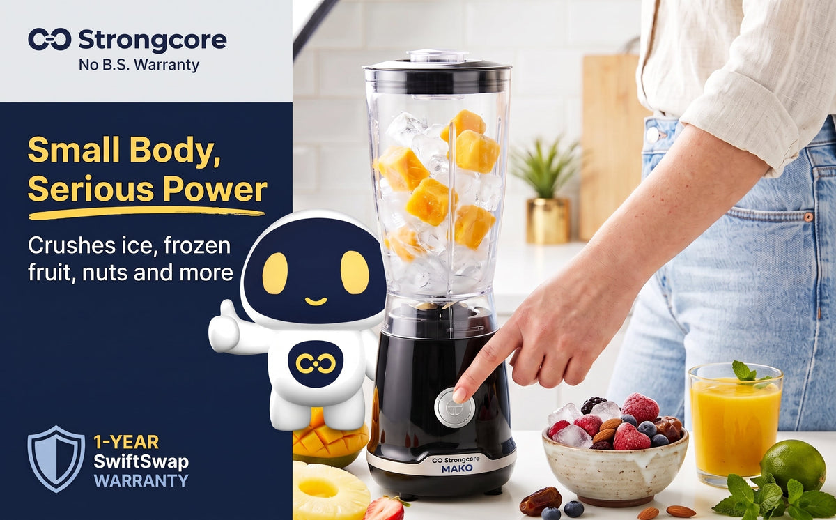 Strongcore MAKO small blender crushing ice and frozen fruit